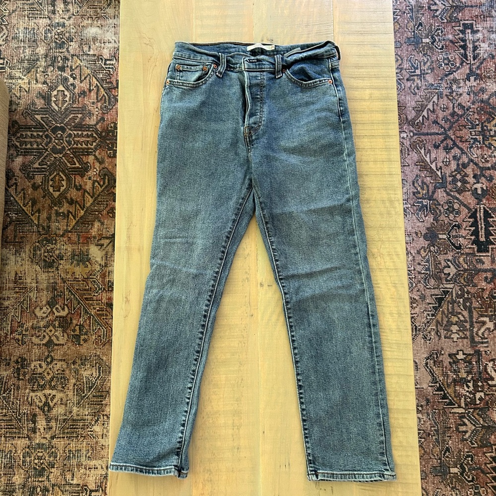 Levi Wedgie Straight Jeans